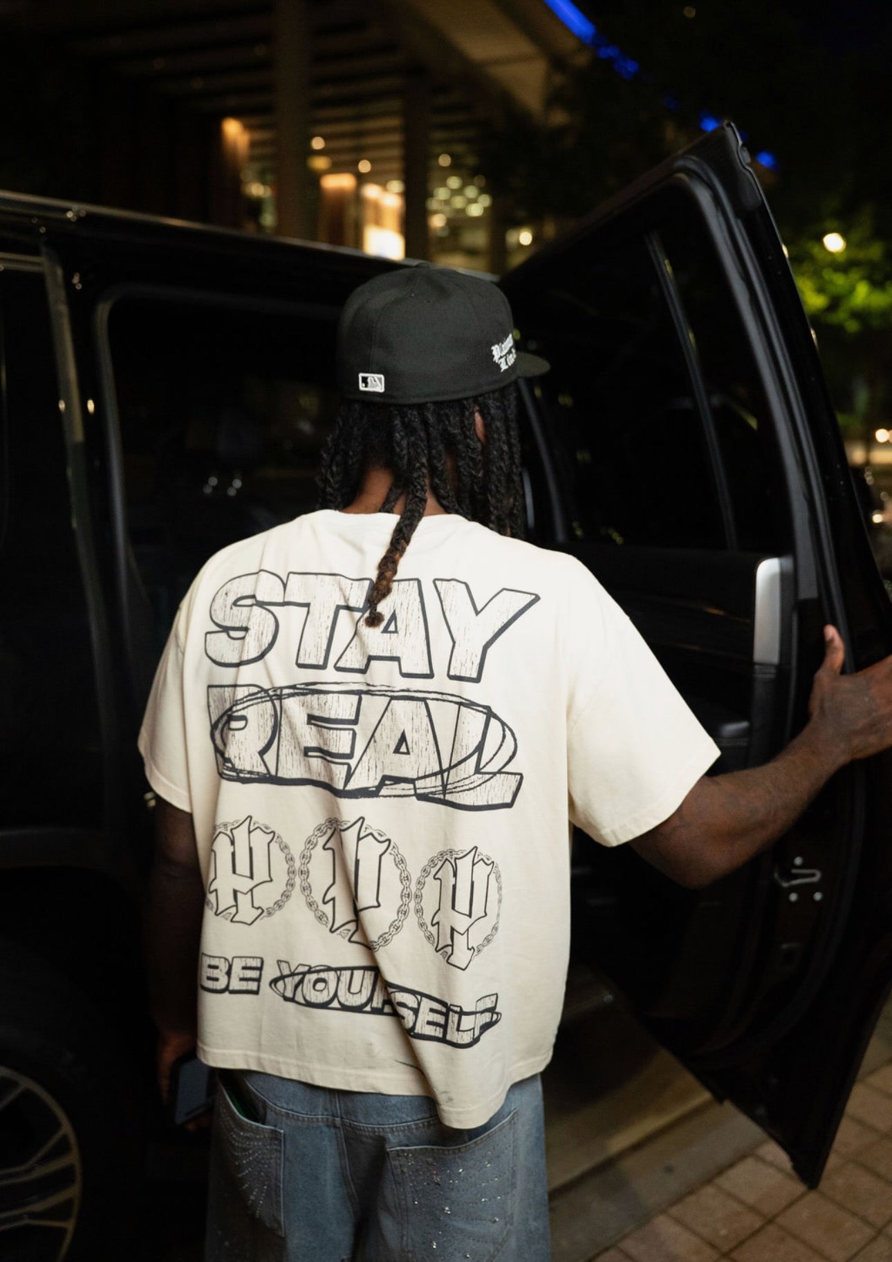 Stay True Tee